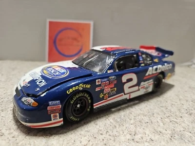 Action NASCAR Kevin Harvick #2 Novato do Ano 2001 Monte Carlo **LEIA** - Imagem 1 de 4