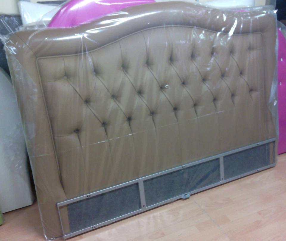 Testiera Letto spalliera testata moderna imbottita capitonè vari colori e misure - Immagine 1 di 1