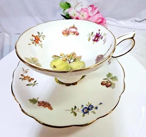 VTg Hammersley & Co Cup & Saucer Berry Fruit Flowers Porcelain England- A10 - Picture 1 of 9