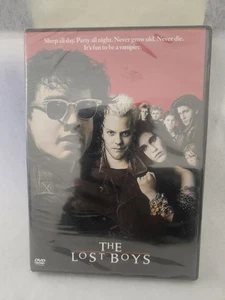 The Lost Boys (1987) DVD 2007 Wide & Full Screen Corey Feldman Corey Haim NEW - Foto 1 di 2