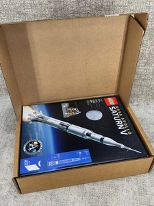 LEGO 21309 -- SATURN V -- SPACE Theme -- NASA Apollo - Retired - NEW & SEALED - Bild 1 von 4