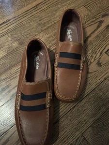 Floresheim Boys’ Loafers- Leather Size 5 Youth - Picture 1 of 2
