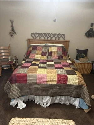 Better Homes & Gardens 90x90 Full Patchwork Quilt Bedspread Comforter 2 Shams - Image 1 of 4