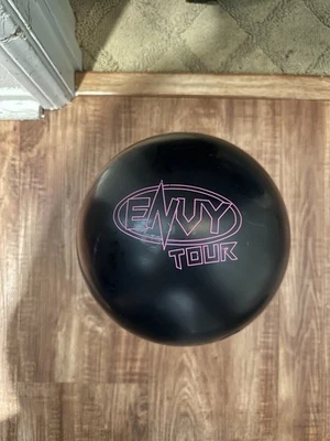 Hammer Envy Tour 16lbs bowling ball | Used | Pre-drilled For Lefty W/ IT Thumb - Image 1 of 4