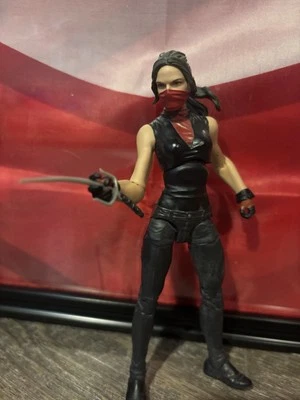 Figura de acción Hasbro Marvel Legends Elektra 6” Man-Thing Wave 2017 Netflix Foto 1 de 2