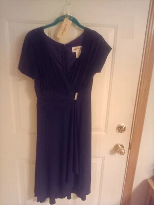 Vestido marca Annylee morado después de cinco cal manga M forrado poliéster Foto 1 de 4