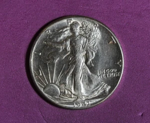 1941- Walking Liberty Half Dollar #P24169 - Picture 1 of 2
