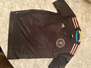 David Beckham Soccer Legend Signed Autographed Jersey COA - Picture 1 of 3