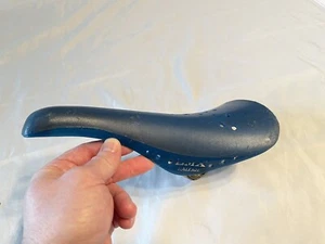 BLUE VISCOUNT H103 SEAT ORIGINAL 80’s OLD SCHOOL RALEIGH BMX AERO GT HUTCH - Picture 1 of 14