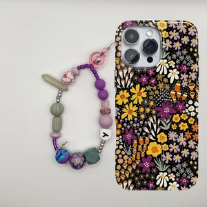 Bracelet breloque perlé fait main - couleurs d'inspiration audacieuse et florale - Photo 1 sur 3
