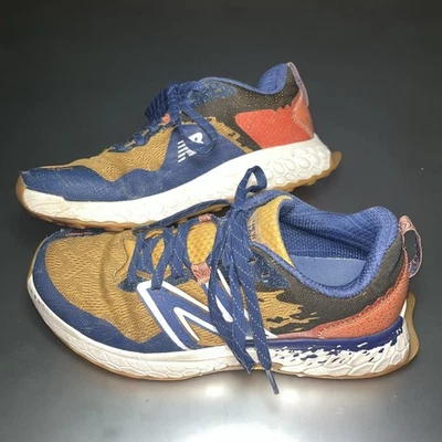 Zapatillas de Trail Running New Balance X Hierro V7 para Mujer 9.5 Para Hombre 8 Espuma Fresca Dorada Foto 1 de 4