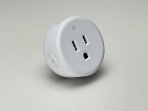 Ubiquiti USP-Plug UniFi Networks | Inteligentna wtyczka zasilania do modemu, automatyczne ponowne uruchomienie - Zdjęcie 1 z 4