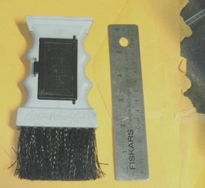 Vintage Auto Whis Kit 70's Whisk Broom Bottle Opener Ice Scraper Coin Box GAG H9 - Picture 1 of 2