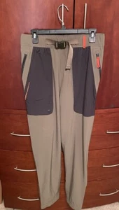 Pantalón Under Armour Para Hombre UA RUSH Tejido Tear Away - Verde 1366190-361 M, Talla M Nuevo Con Etiquetas - Imagen 1 de 18
