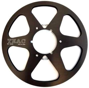 a Pair Teac Branded 1/4in x 10.5 Vintage Reel To Reel Tape Recorder Take Up Reel - Picture 1 of 2