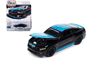 2015 Ford Mustang GT Petty Black 1:64 Scale Model by Auto World AWSP151B-5E - Picture 1 of 3