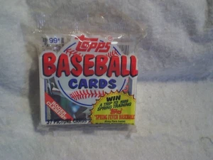 1988 TOPPS BASEBALL UNOPENED LARGE CELLO PACK ROGER CLEMENS #70 ON TOP, Red Sox - Picture 1 of 1