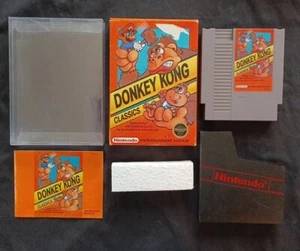 Donkey Kong Classics Nintendo NES CIB Complete, Damaged Box - Picture 1 of 15