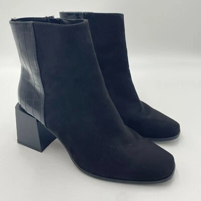 Botines de tacón confiable de ajuste ancho negros talla 8W, tacón de 3" de ASOS DESIGN para mujer Foto 1 de 4