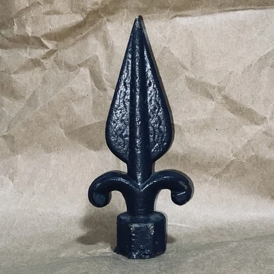 De Colección Acabado Hierro Fundido Punta de Lanza Decoración de Jardín Flecha Puerta Topper Pintado Oxidado z Foto 1 de 4