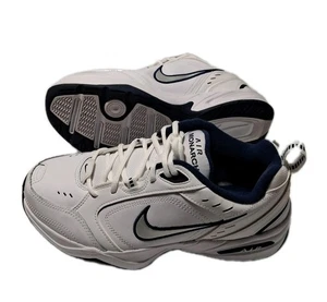 ZAPATOS DEPORTIVOS NIKE AIR MONARCH IV PARA HOMBRE Blanco CAMINATA RUN TRAIN TALLA 9 EXTRA ANCHO 4E - Imagen 1 de 10