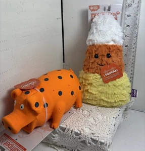 Multipet 9” Pig Latex Grunts Squeak Dog Toy  HALLOWEEN & Candy Corn Fuzzy Crunch - Picture 1 of 3