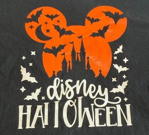 Disney Magic Spooky Halloween Mickey Mouse Bats Castle Black T-Shirt Size 2XL - Picture 1 of 3