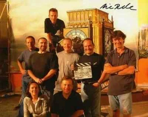 Doctor Who Autograph: MIKE TUCKER (The Aliens of London) Signed Photo - Picture 1 of 1
