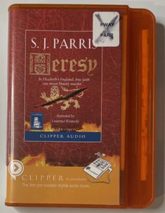 Máquina de audio de reproducción Heresy, S J PARRIS (2006) - Clipper Audio - Historia - Imagen 1 de 12