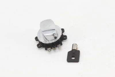 03-08 Harley Davidson Softail 03-05 Dyna bloqueo de encendido con llave Foto 1 de 4