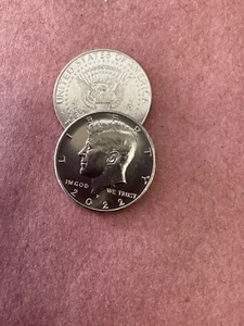 2022 P US Kennedy Half Dollar Bright Gem BU Low Mintage - Bild 1 von 3