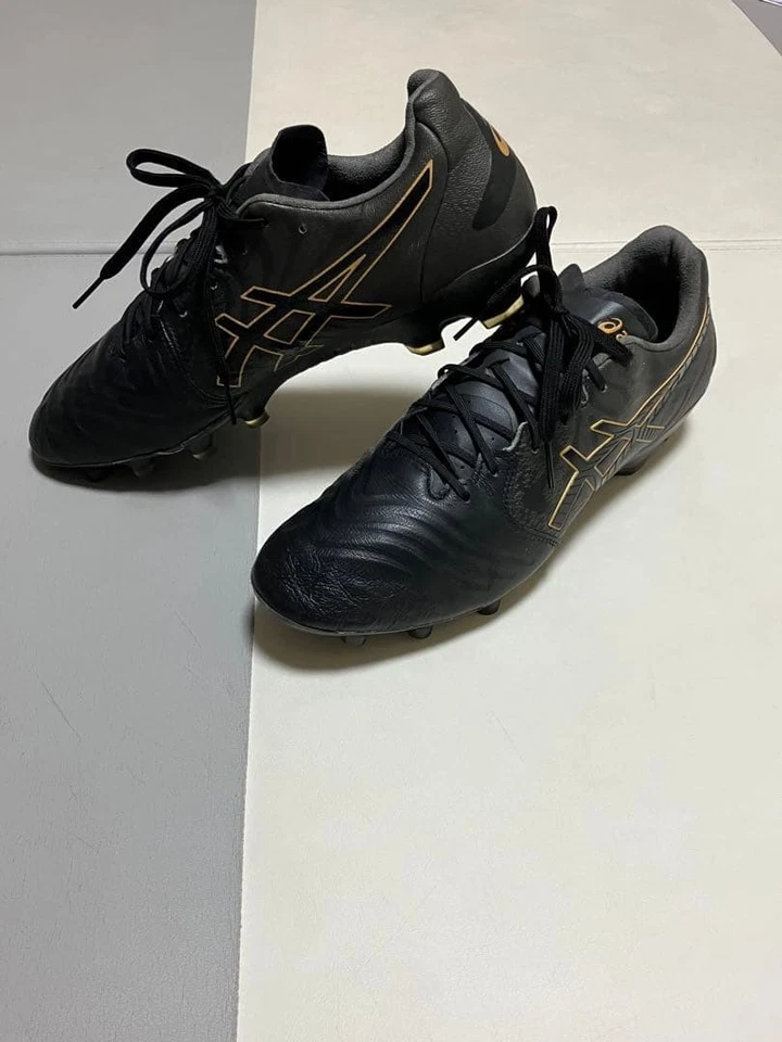 ASICS Ultrezza 2 US 8.5 UK 7.5 1103A061 002 Soccer Football Cleats BLACK GOLD - Image 1 of 4