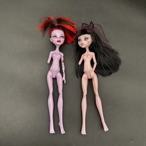 Lote de piezas de muñecas Monster High Operetta Boo York y Draculaura - Imagen 1 de 13