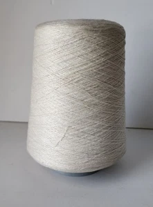 Rivera 50% Kaschmir 50% Viskose Garn Kone weiß helle Viskose, gesponnen in Schottland - Bild 1 von 3