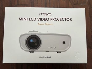 Portable Projector with Wifi and Bluetooth 8500 Lumen for Home Movie and Outdoor - Picture 1 of 1