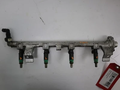 Rampe injection occasion FORD FOCUS II Phase 1 - 1.6 TI-VCT - - Imagen 1 de 4