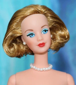 Nude Barbie Short Blonde Bob Retro blue eyes TNT Mackie Face Doll Dbox4 OOAK - Picture 1 of 10