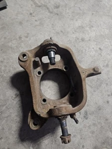 2013-2016 FORD TRUCK F250 Super Duty Passenger Right Front Spindle Knuckle OEM - Picture 1 of 3
