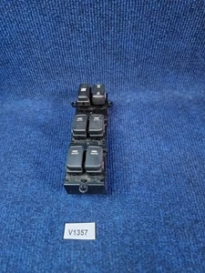 KIA OPTIMA INTERRUPTOR MAESTRO VENTANA DELANTERO DERECHO LADO CONDUCTOR 93570-2T550 2015 - Imagen 1 de 5