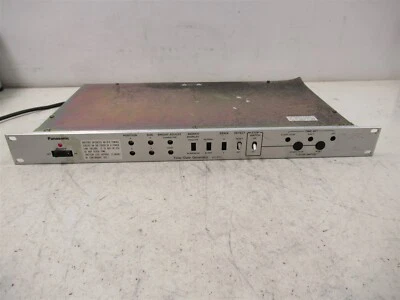 Panasonic WJ-810 Fecha Hora Generador Montaje en Rack Cubierta  Foto 1 de 4