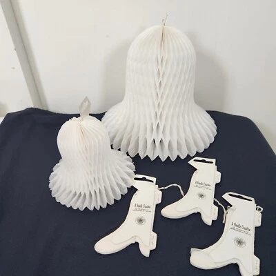 Vintage Lot (5)  Beistle Westminster Paper Bells White Party Honeycomb Wedding - Image 1 of 4