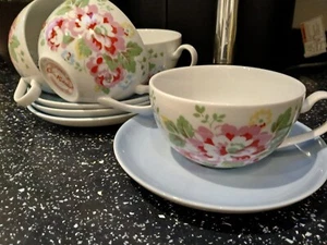 CATH KIDSTON CUPS AND SAUCERS X 4 - Imagen 1 de 4