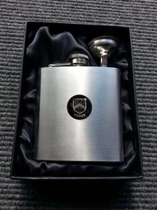 HODGE Clan Escudo de Armas Frasco de Cadera Cepillado Acero Inoxidable Idea de Regalo - Imagen 1 de 1