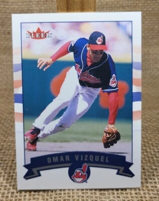 2002 Fleer Omar Vizquel Gold Back Baseball Card #255 Indians A4 - Image 1 of 2
