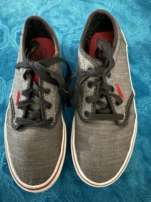 Vans cinza juvenil, fora da parede, tamanho 4.0 - Imagem 1 de 4