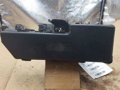 Motor de caixa de fusíveis da VIN 158092 compatível com 02 VOLVO 60 SERIES 318810 - Imagem 1 de 4