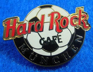 MUNICH MUNCHEN BALÓN DE FÚTBOL FÚTBOL LOGOTIPO PINCRAFT Hard Rock Café PIN TAC BACK - Imagen 1 de 1