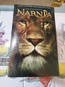 The Chronicles of Narnia Softcover 7-Buch Box Set von C.S. Lewis Box 5 - Bild 1 von 13
