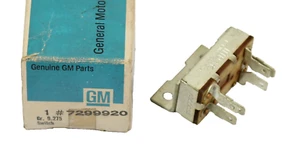 Heater & A/C Servo Fan Switch ~ 1967 1968 1969 Chevrolet ~ 7299920 - Picture 1 of 1