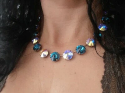 Ожерелье Anna Wintour — бирюзовое колье с кристаллами Rivoli — подарок для антикварных медных ювелирных изделий - Изображение 1 из 4